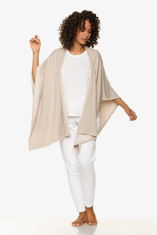 helen jon maxwell wrap latte 1