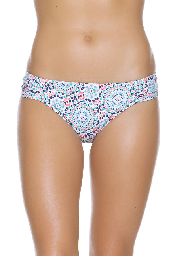 Tab Side Hipster | Nantucket