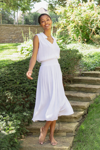 sleeveless-smocked-dress-white-4